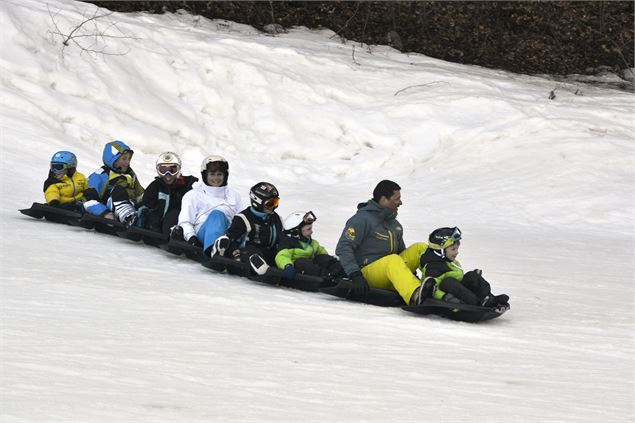 Initiation au snake-gliss pour les groupes à Abondance - Patrick Brault