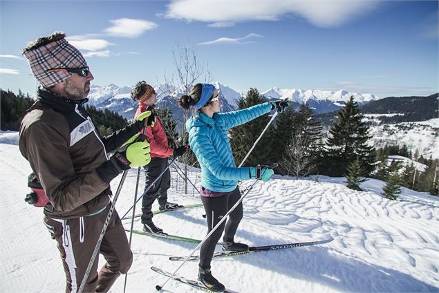 Depuis la montée du Bozon - Maison de la Montagne de Nâves