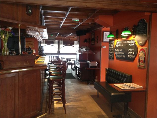 interieur bar o'byrnes