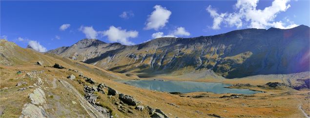 Lac de montagne sur le TAA - Thibaut.Blais