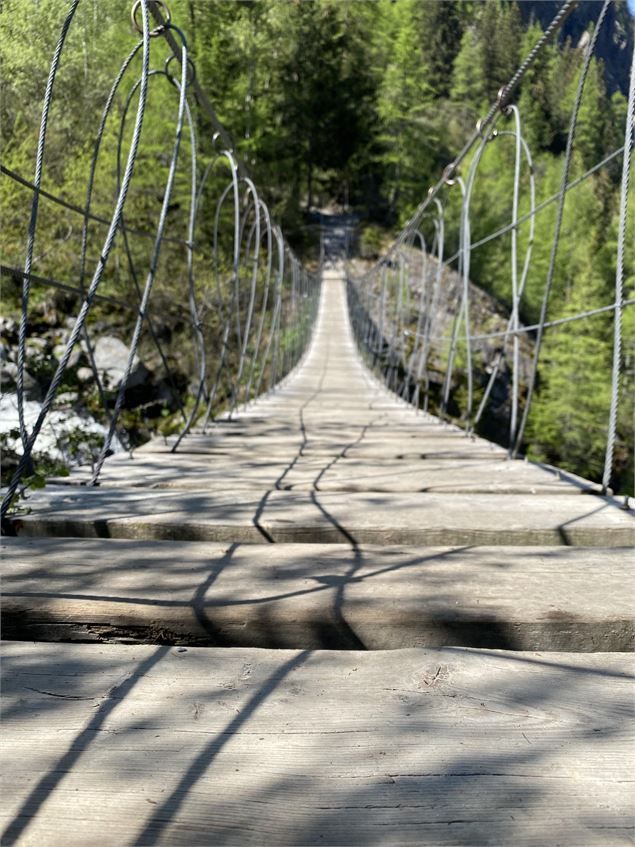 La passerelle du glacier de Bionnassay, boucle de randonnée