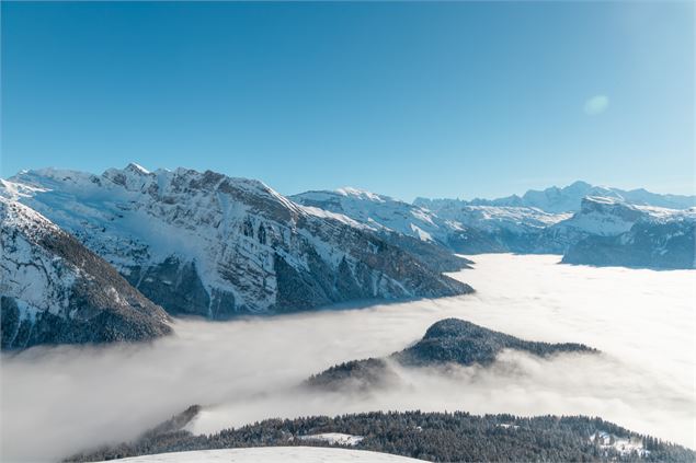 Vue panoramique - OT Samoens - Mathilda Manzi