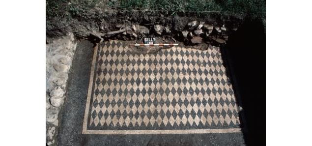 Une des mosaïques - Mairie de Gilly-sur-Isère