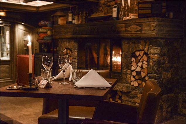 Cheminée - Y-Studio