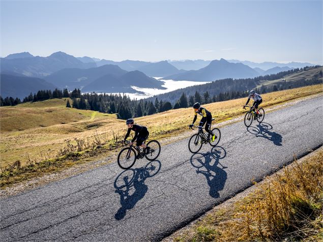 Tour du Semnoz - itinéraire cyclo_Annecy - Tristan Shu - Annecy Mountains