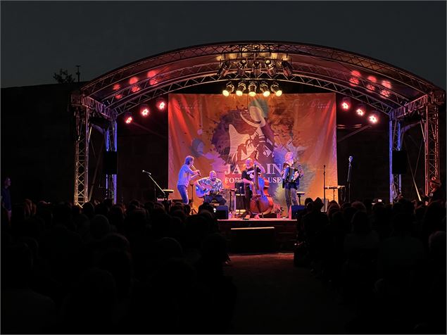 Jazz in fort l'écluse - Up Drone