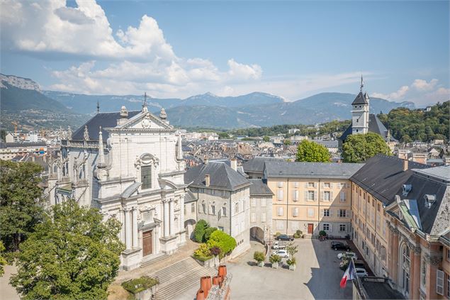Château des ducs de Savoie - Heliatus Drone