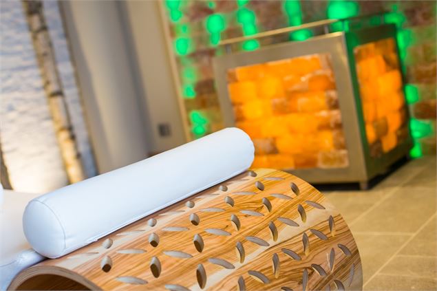 Salle avec mur de sel - @etincellescollection