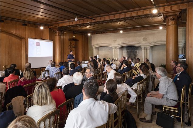 Réunion au château - Fondation Ripaille