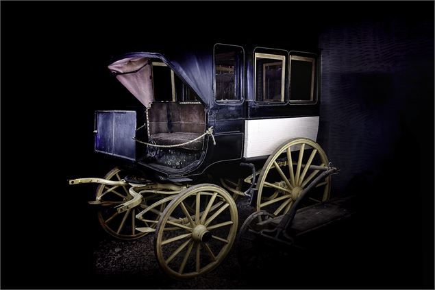 Véhicule Hippomobile - Jean-Paul Maître