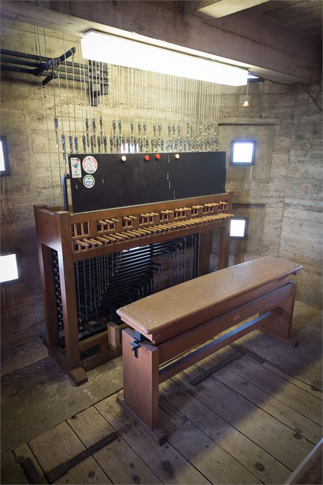 Carillon - Grand Angle