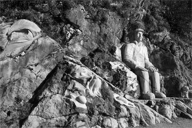 Montagne sculptée - Caveau Bugiste