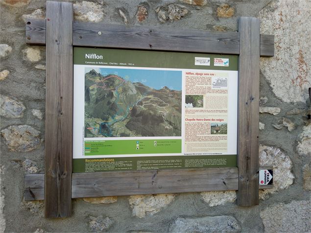 Panneau de départ Chef-lieu - OT Alpes du Léman