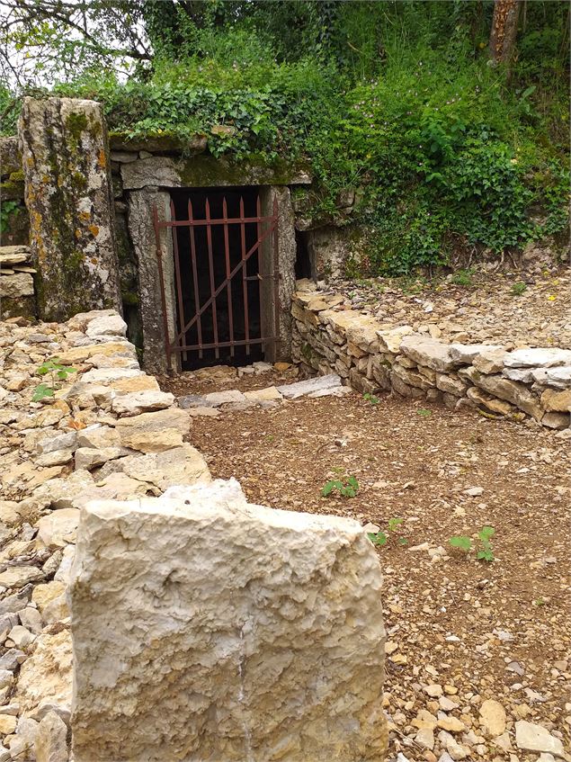 Poudrière - Département de l'Ain / M.Leorier