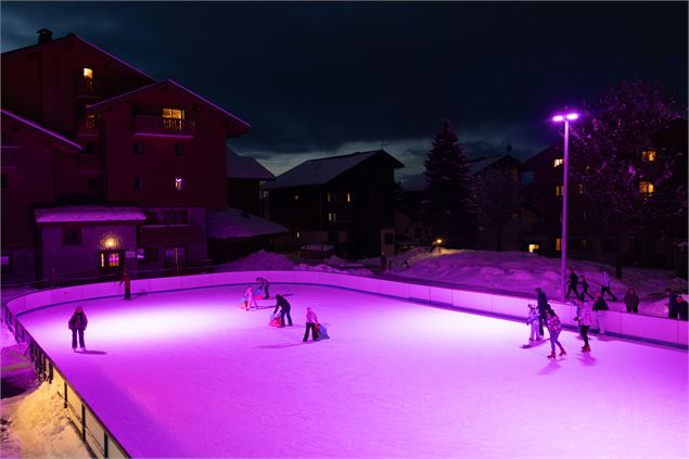 Patinoire - @OT Les Carroz