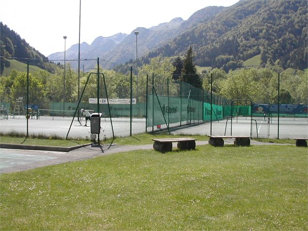 Terrain de tennis - Thônes - Activités - Tennis Club de Thônes