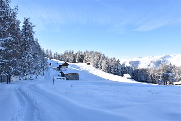 Entrée du sentier des Frasses - Amandine Elie