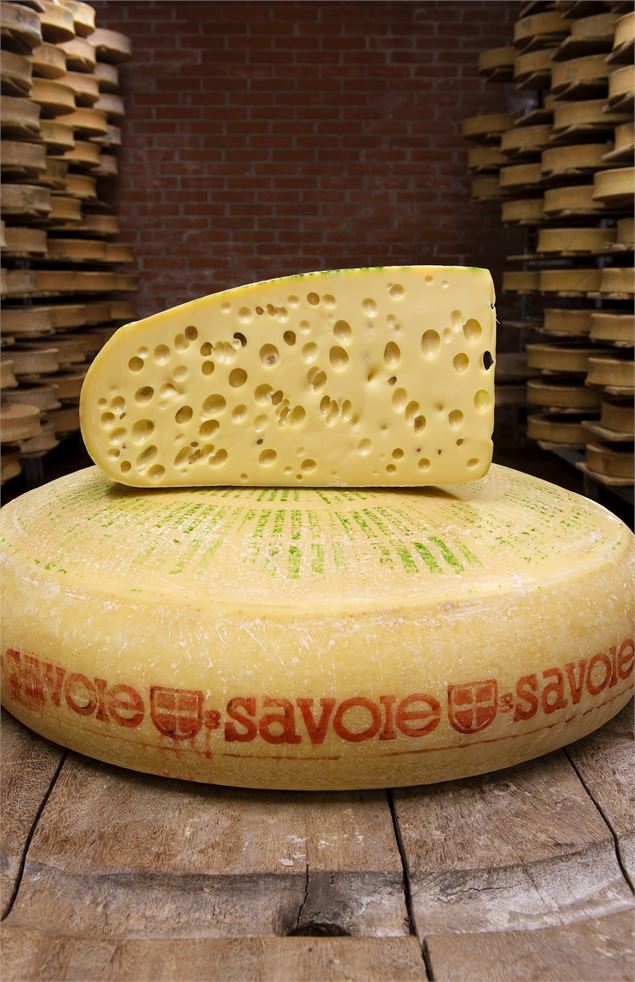 _CLM5808-©AFTALP-L.Madelon -EmmentaldeSavoie - Tristan Shu - Annecy Mountains