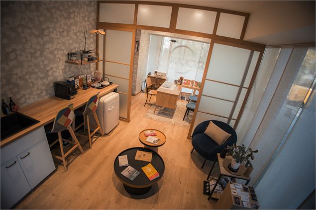 Ryokan Center -