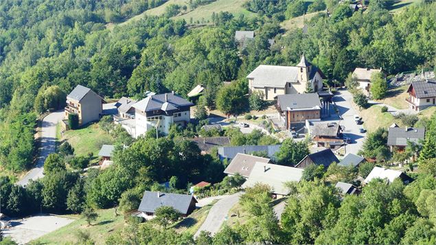 Vue sur le hameau de Jarrier - Tilby.Vattard