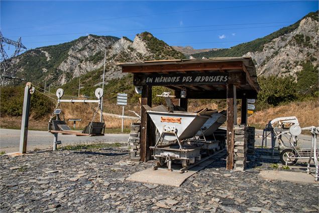 Histoire des ardoisiers - OTICœurdemaurienne