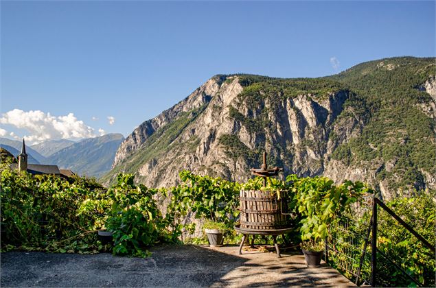 Le Châtel - Tilby.Vattard