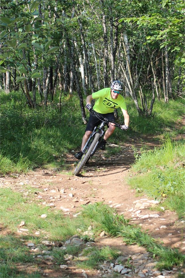 Parcours VTT 52 bleu - Les Crêtes de Charabotte - Espace FFC Ain Forestière - Sébastien Beaudon