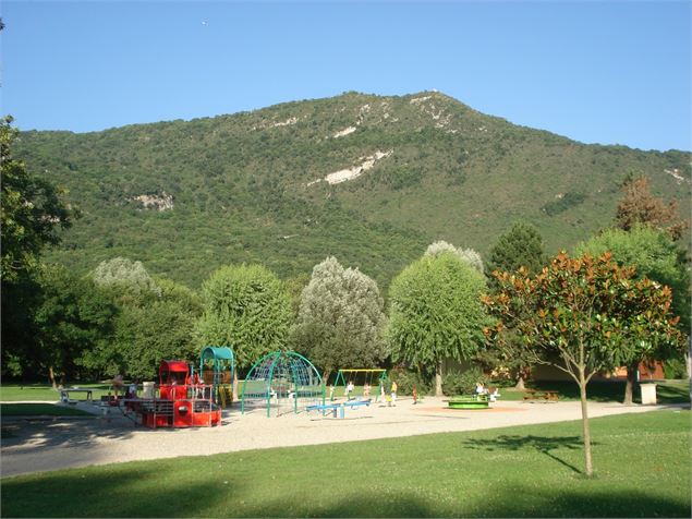 Plan d'eau de Challes-les-Eaux - Office de Tourisme de Challes-les-Eaux / C.Rivolly