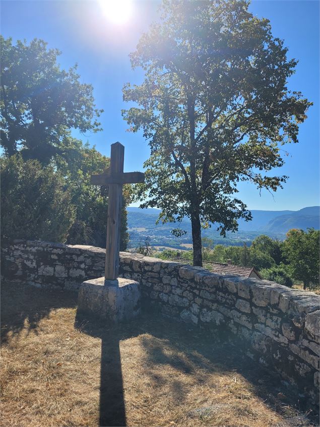 En direction de la chapelle de Mornay