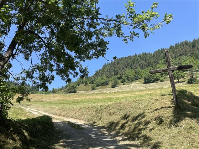 Au départ de la boucle de la Croix de Feissons Feissons-sur-Salins - Feissons sur Salins - Geoffrey 