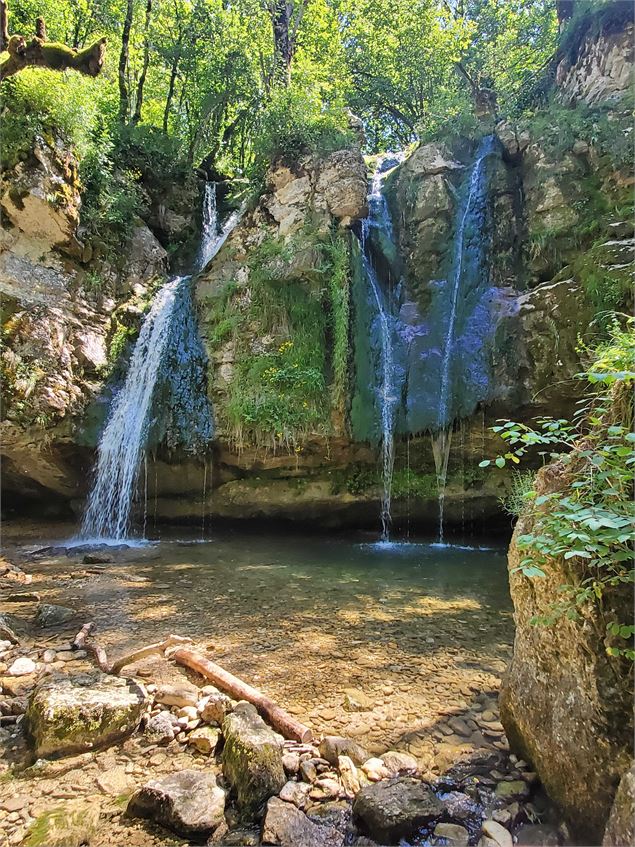 Planachat et la ferme Guichard - Christophe Kaderabek - Haut Bugey Tourisme