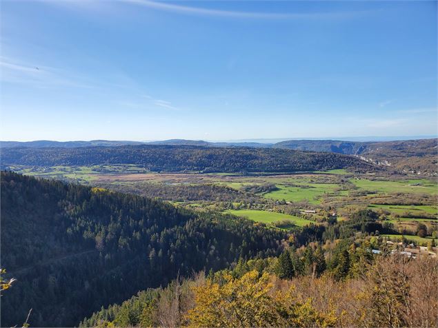 Monument de la raf borne des 3 cantons - C.Kaderabek