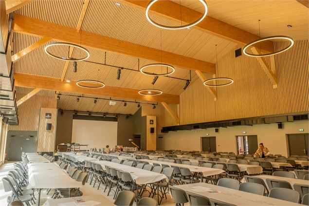 Salle des fêtes d'Abondance - Tristan Phalippou