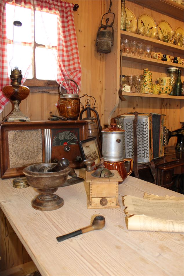 la pièce à vivre - Le Pèle - Office de Tourisme des Alpes du Léman