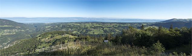 Panorama sur le Léman depuis Tréchauffé - Yvan Tisseyre / OT Vallée d'Aulps