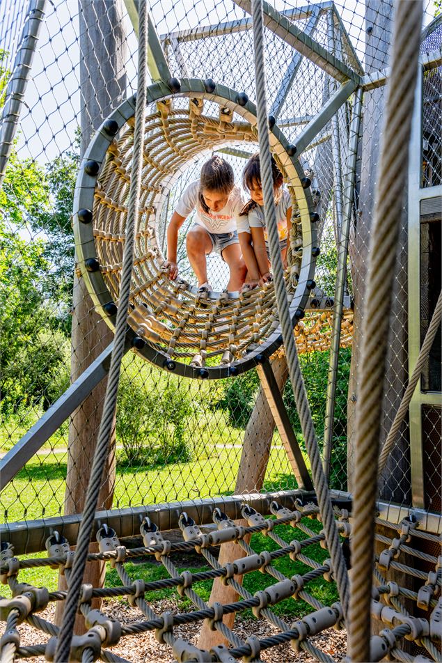 Aire de jeux - Alain Doucé