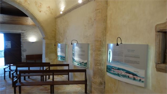 Eglise de St Rémy du Mont - scalland