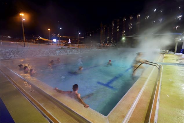 ouverture de la piscine en nocturne - Magic pool