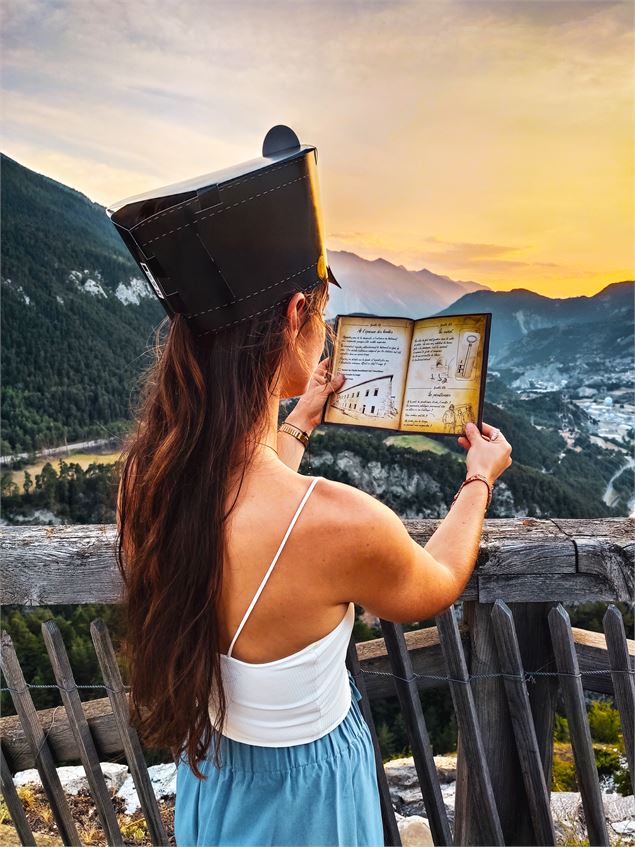 Jeu de piste dans le fort Victor Emmanuel - A. Pernet