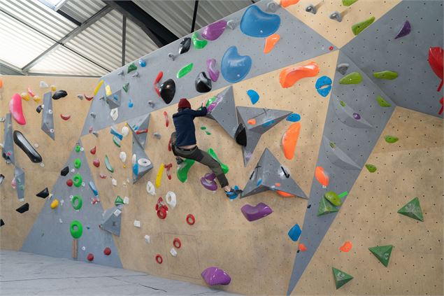 CortiGrimpe - Tom Apeloig