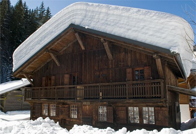 Chalet à Ardent - Yvan Tisseyre / OT Vallée d'Aulps