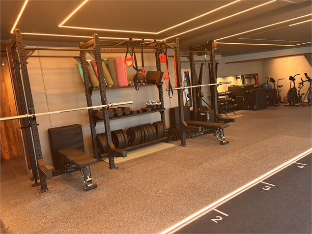 Fitness studio Basecamp indoor_Évian-les-Bains - Fitness Studio Basecamp