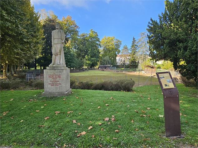 Itinéraire patrimonial et touristique_Thoissey