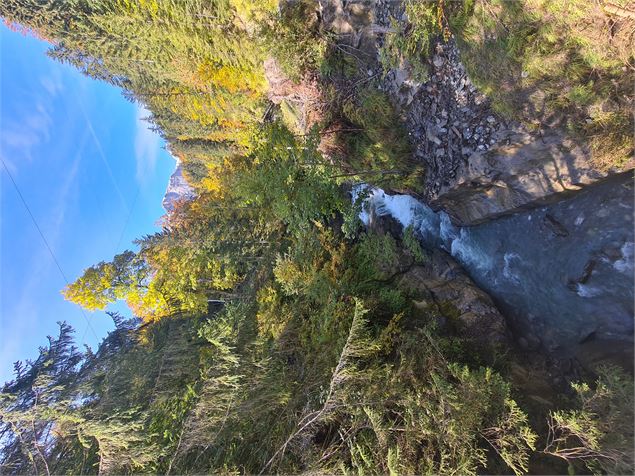 vue sur le Torrent des Fours depuis le Pont de Flée - Wendy Coulon