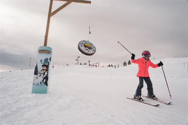 Jeune fille à l'épreuve de Blanchot! - Peignée Verticale