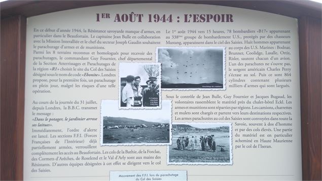 Monument commémorant le parachutage de 1944