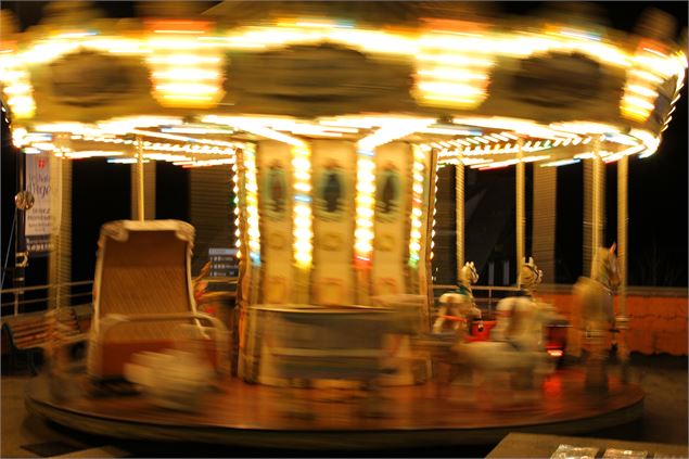 Carrousel de Châtel - JF-Vuarand