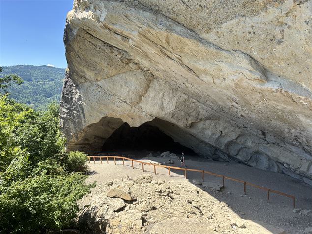 Sentier de randonnée - Les Meulières du Mont Vouan_Viuz-en-Sallaz - loin du tumulte