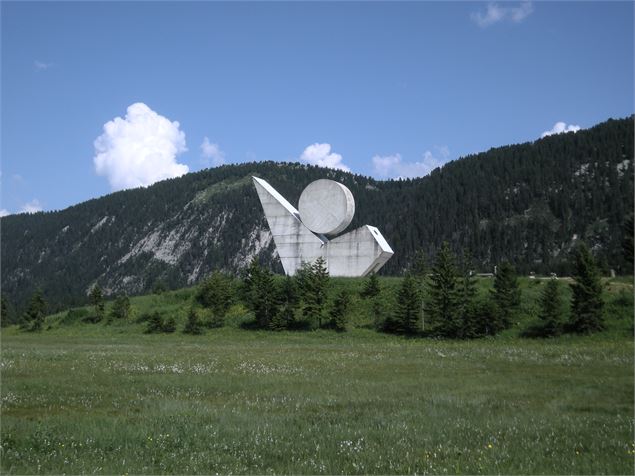 Le monument des Glières - L. Guette