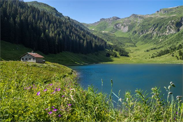 Pêche au lac de Gers_Samoëns - Office de Tourisme de Samoens